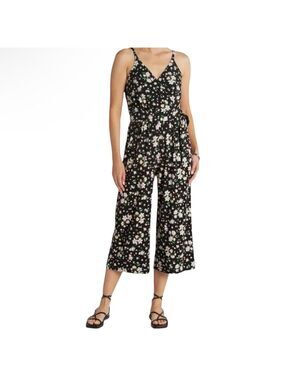 NWT Kaileigh Floral Cropped Jumpsuit Size M